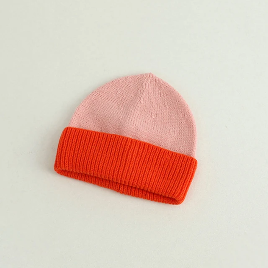 Kids pull on beanie