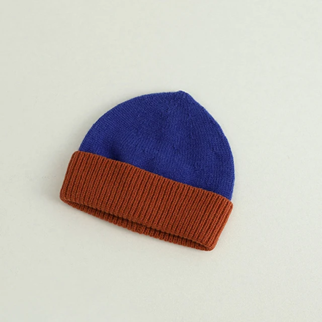 Kids pull on beanie