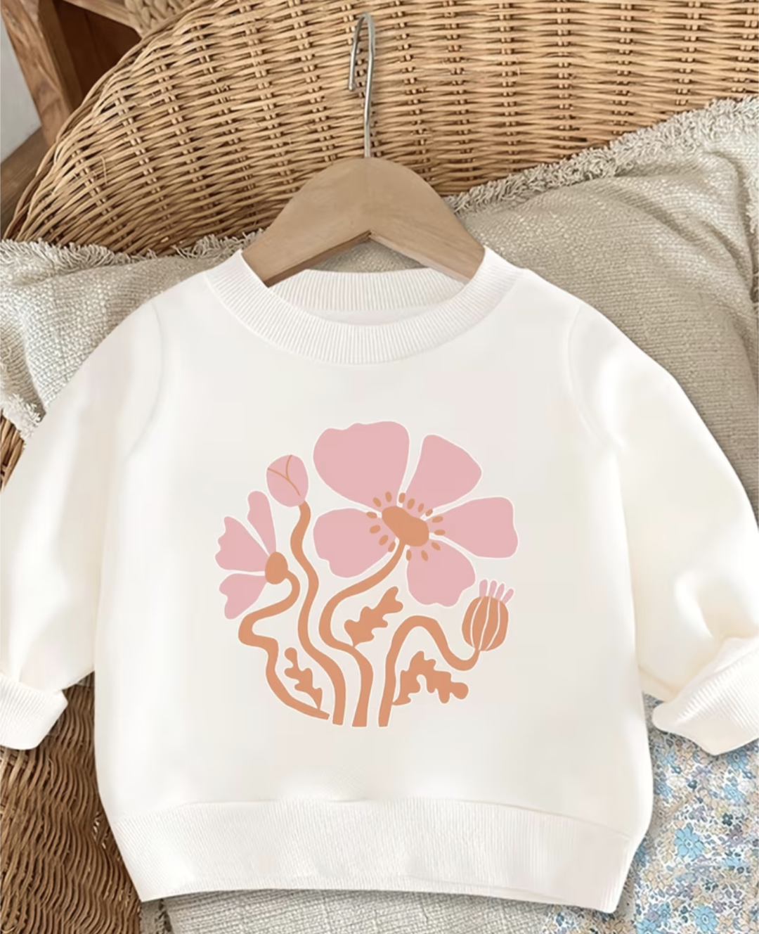 Baby girl sweatshirt with print