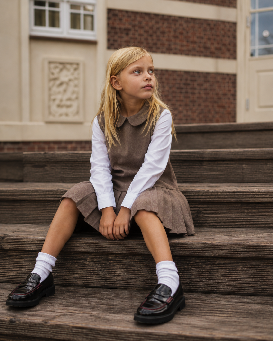 Brown pleated girls dress